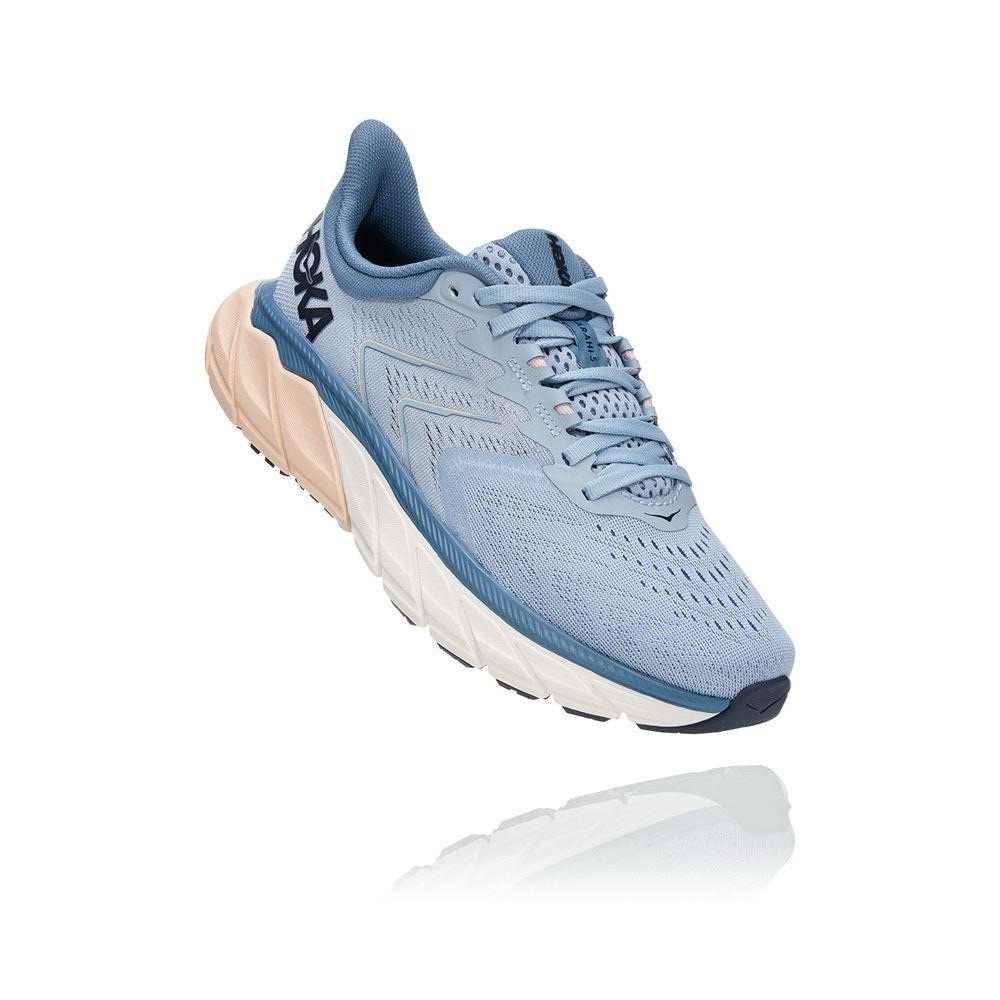 Hoka One One Arahi 5 Blue Tennis Shoes